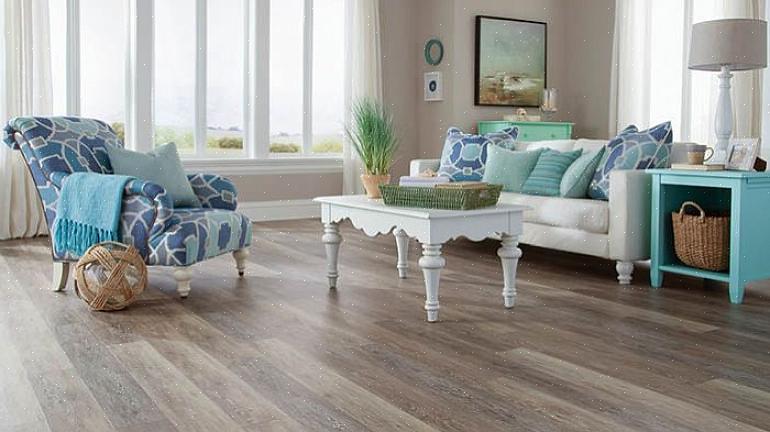 Kendt som luksusvinylfliser eller -planker (kendt som enten LVT eller LVF)