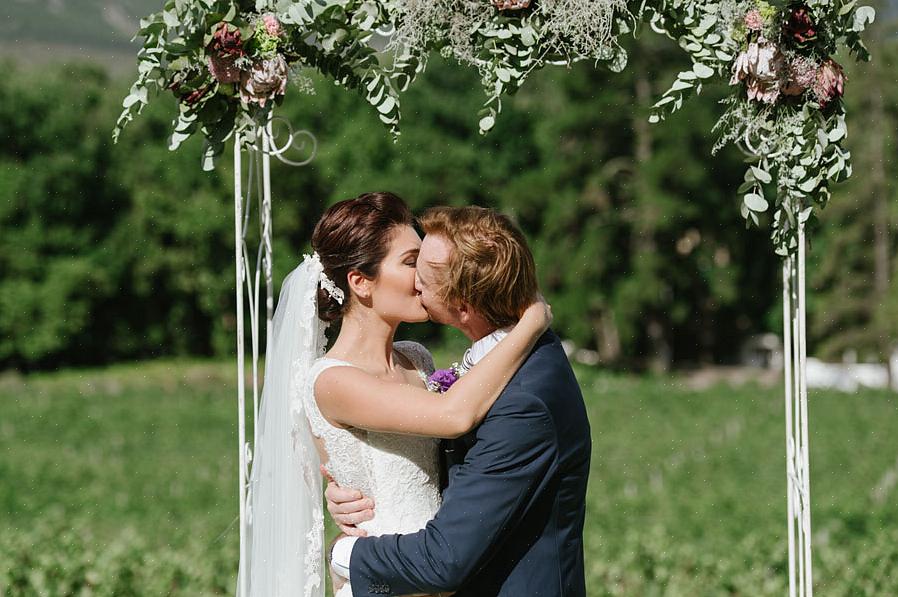 Udendørs bryllupper kommer med yderligere advarsler