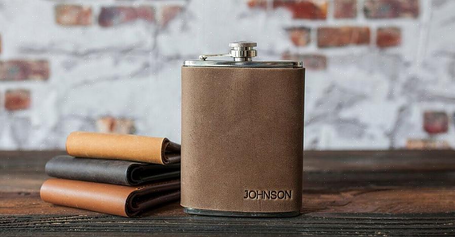 Det andet bryllupsdag symboliserer traditionelt bomuld til de sammenvævede fibre