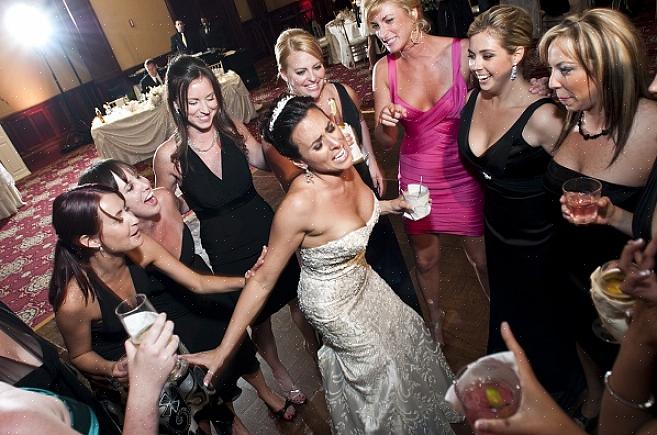 Og DJ-apps som Virtual DJ eller My Wedding DJ kan hjælpe dig med avancerede teknikker
