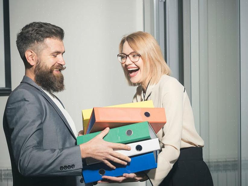 Du ønsker ikke at blive genstand for vandkøler sladder eller give foder til kontoret store mund