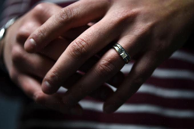 Eller hvis en part er medlem af de europæiske væbnede styrker