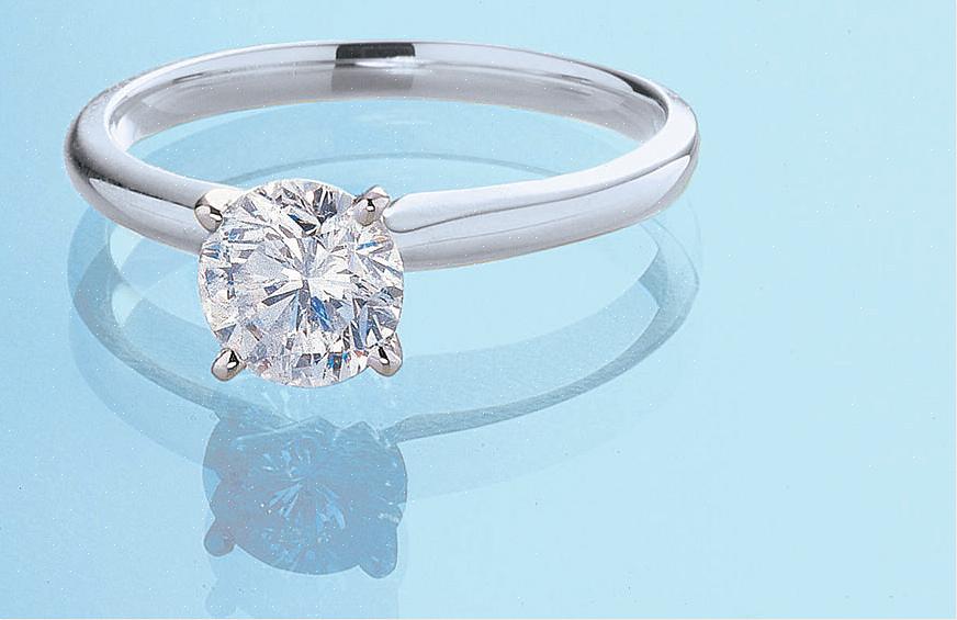 Forlovelsesring i 14 k hvidgulds reb, fra 340€