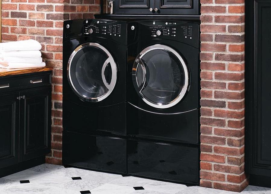 Ved første øjekast ser denne Whirlpool Duet Sport HE vaskemaskine model WFW8500S kompliceret ud at bruge