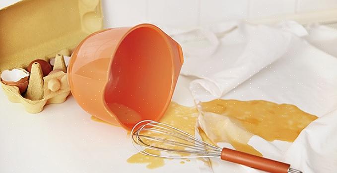 Kontroller det farvede område igen efter vask for at sikre