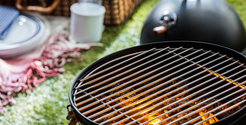 Sådan rengøres grillristene og stativerne
