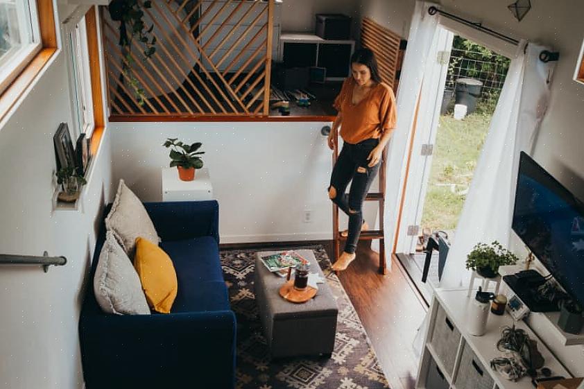 Stuen blev genoplivet af Decor Aid med flere nye møbler