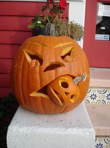 Ansigtet er nu klar til brug som en Halloween-stencil eller skabelon
