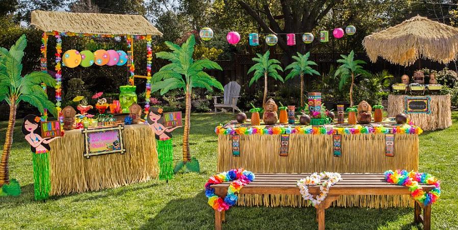 Musik til din hawaiiske luau kan enten være traditionel hawaiisk musik eller sjov strandfestmusik