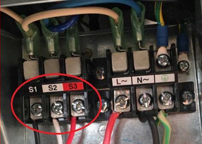 Elektrisk sikkerhed omkring svømmehaller