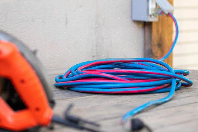 Elektriske ledninger udsættes ofte for våde forhold