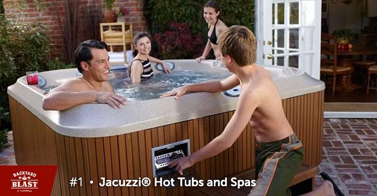 Inden de går i nærheden af poolen eller boblebadet